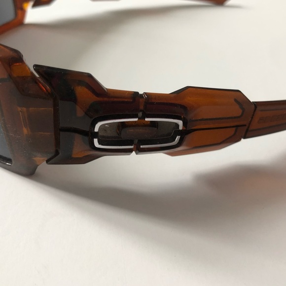 Oakley Sunglasses - Picture 2 of 8